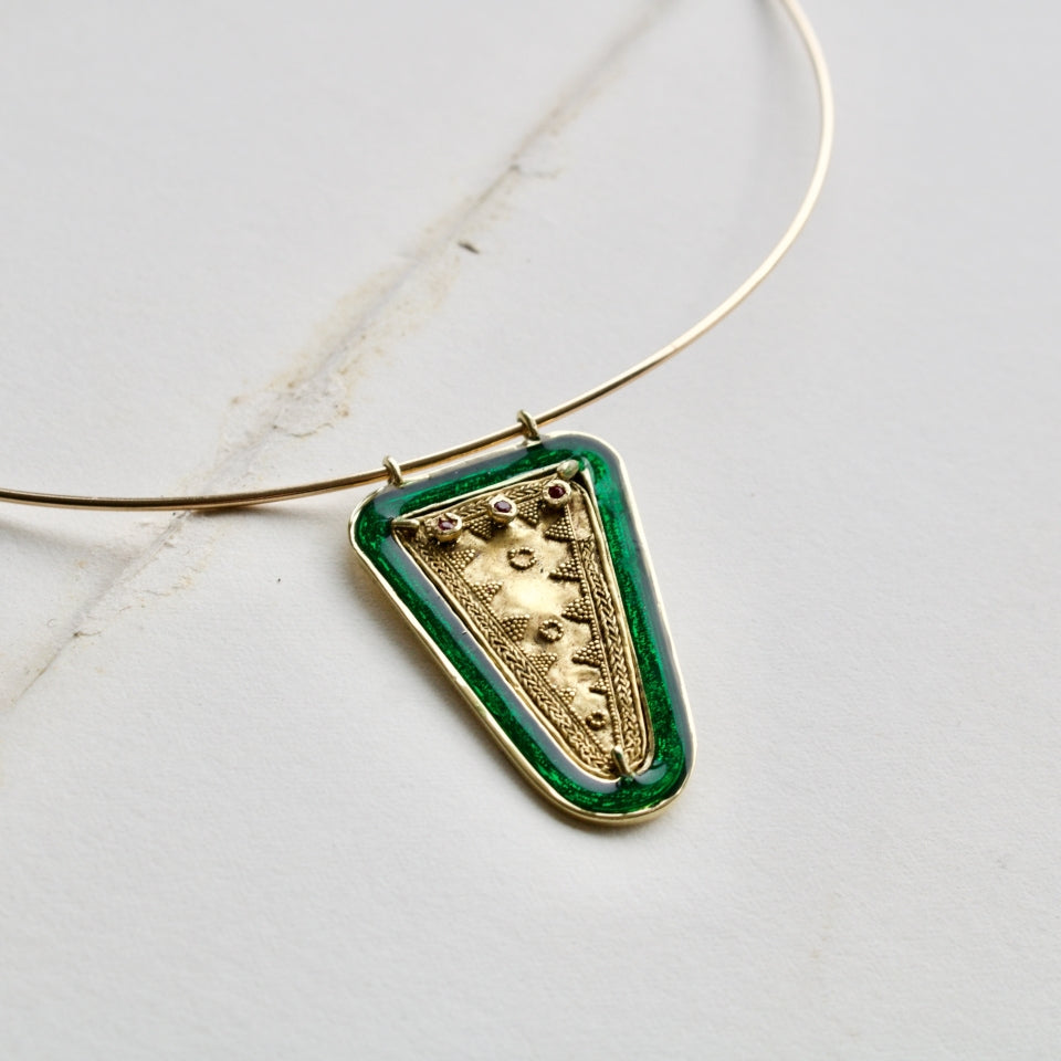 "Skjaldmær" necklace