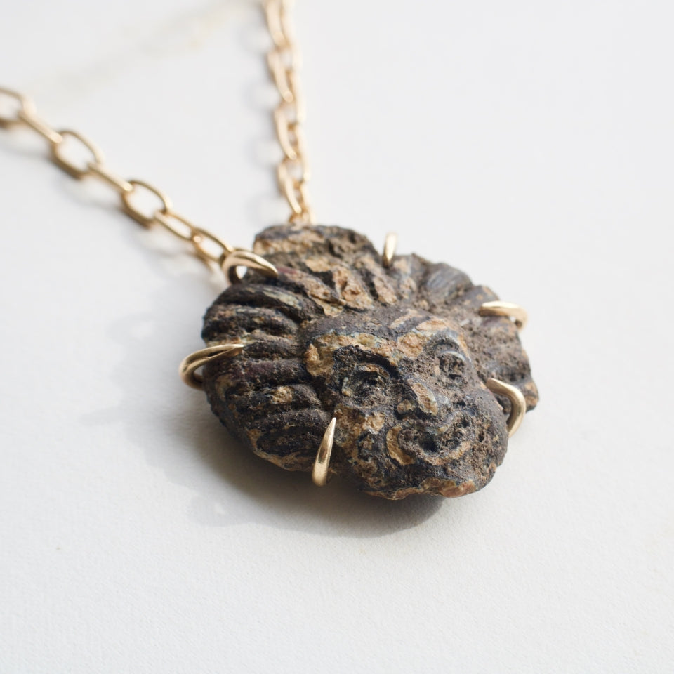 Roman miniature sculpture pendant