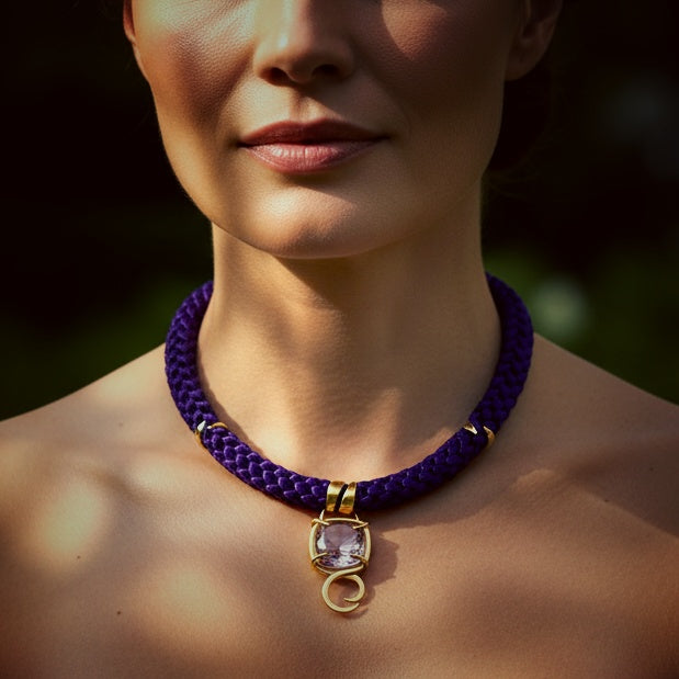 "Nathair" necklace