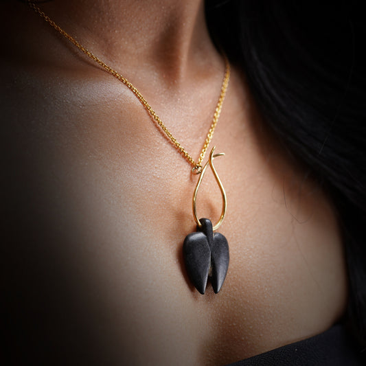 "Kullatu" necklace
